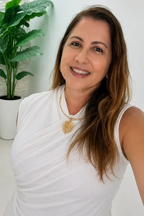 Retrato de Beth Pousas, palestrante do PsiDay